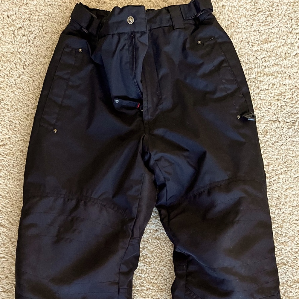 Boys black snow pants size 8